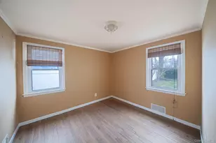 23 Lakewood Ave, Ronkonkoma, NY 11779 - Photo 13