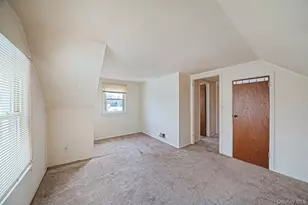 23 Lakewood Ave, Ronkonkoma, NY 11779 - Photo 19