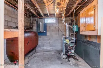 94 Tammany Street, Kingston, NY 12401 - Photo 33