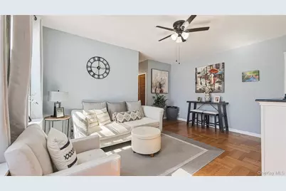 185 Marine Avenue #2C, Brooklyn, NY 11209 - Photo 3