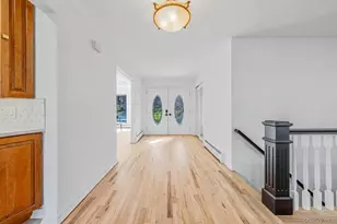 25 Farmington Ln, Melville, NY 11747 - Photo 17