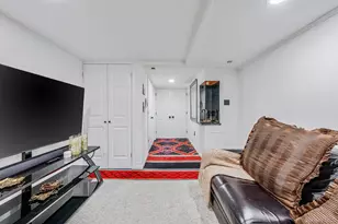 25 Farmington Ln, Melville, NY 11747 - Photo 35