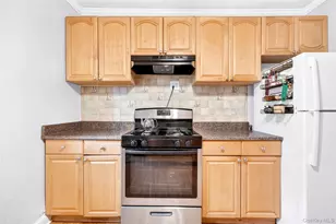 240 Halstead Ave, Harrison, NY 10528 - Photo 11