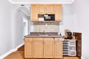 240 Halstead Ave, Harrison, NY 10528 - Photo 15