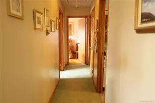 11 Ona Ln, New Windsor, NY 12553 - Photo 7