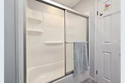 122 Curtis Drive, Sound Beach, NY 11789 - Photo 19