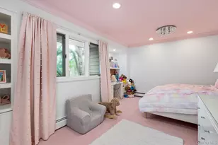 8 Astro Pl, Dix Hills, NY 11746 - Photo 23