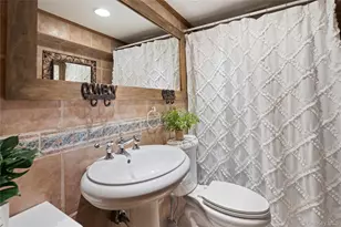 12 Kingswood Cir, Old Bethpage, NY 11804 - Photo 19