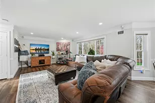 57 Beechwood Dr, Manorville, NY 11949 - Photo 25