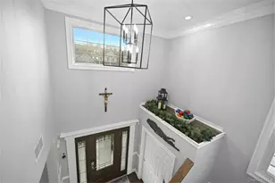 57 Beechwood Dr, Manorville, NY 11949 - Photo 7