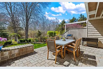 163 Boathouse Lane Lane #163, Bay Shore, NY 11706 - Photo 25