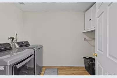 163 Boathouse Lane Lane #163, Bay Shore, NY 11706 - Photo 23