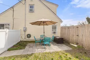 4 Erlwein Ct, Massapequa, NY 11758 - Photo 19