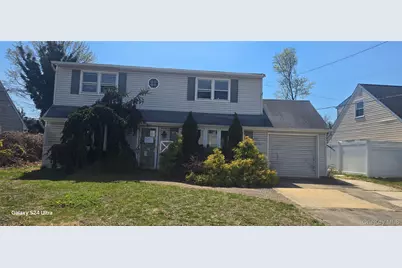 3680 Hilaire Way, Seaford, NY 11783 - Photo 1