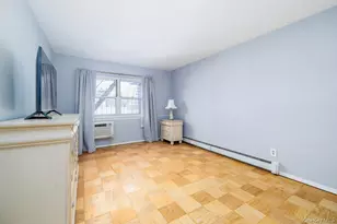 90 S Park Ave, Rockville Centre, NY 11570 - Photo 13