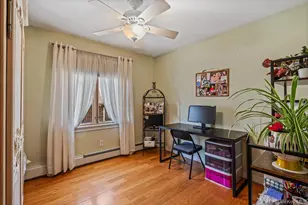 141-60 11th Ave, Whitestone, NY 11357 - Photo 23