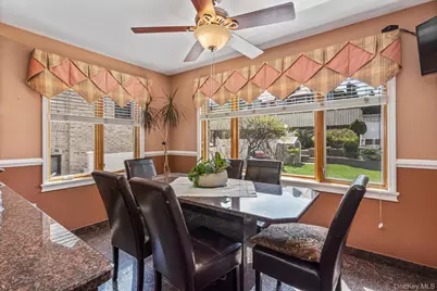 141-60 11th Avenue, Whitestone, NY 11357 - Photo 23