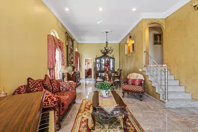 141-60 11th Avenue, Whitestone, NY 11357 - Photo 9