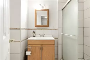 67-26 Selfridge St, Forest Hills, NY 11375 - Photo 31