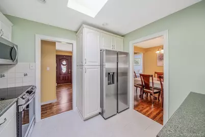3114 Connecticut Avenue, Medford, NY 11763 - Photo 13