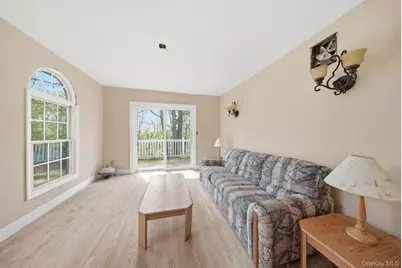 8 Chestnut Street W, Wurtsboro, NY 12790 - Photo 7