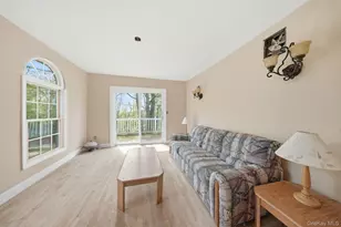 8 Chestnut Street W, Wurtsboro, NY 12790 - Photo 7