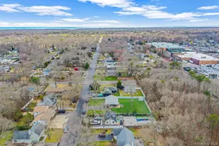 160 Hounslow Rd, Shirley, NY 11967 - Photo 33