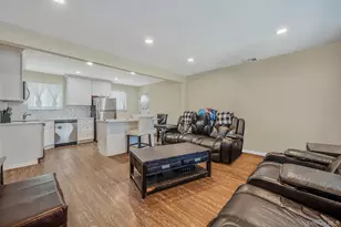 160 Hounslow Rd, Shirley, NY 11967 - Photo 19