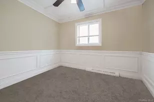 160 Hounslow Rd, Shirley, NY 11967 - Photo 15