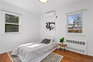 25 Lawrence St, New Hyde Park, NY 11040 - Photo 19