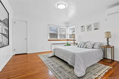 25 Lawrence Street, New Hyde Park, NY 11040 - Photo 15