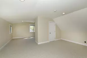 51 Fairfields Ln, Huntington Station, NY 11746 - Photo 27