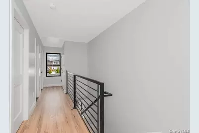 91 Ridgeview Avenue, Yonkers, NY 10710 - Photo 27