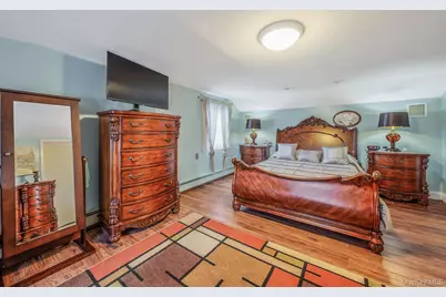 100 Anderson Avenue, North Babylon, NY 11703 - Photo 31