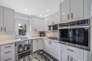 100 Anderson Ave, North Babylon, NY 11703 - Photo 23