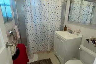 90-30 Vanderveer St, Queens Village, NY 11428 - Photo 9