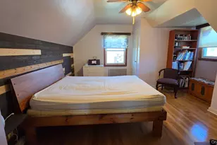 39 Lipton Ln, Williston Park, NY 11596 - Photo 9