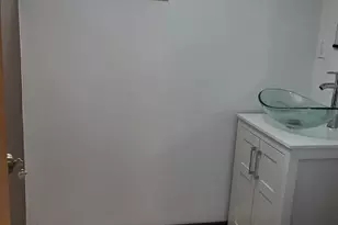 39 Lipton Ln, Williston Park, NY 11596 - Photo 17