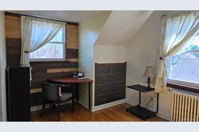 39 Lipton Lane, Williston Park, NY 11596 - Photo 13