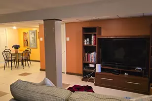 39 Lipton Ln, Williston Park, NY 11596 - Photo 13