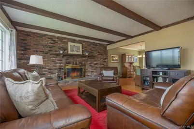 40 Graney Court, Pearl River, NY 10965 - Photo 7