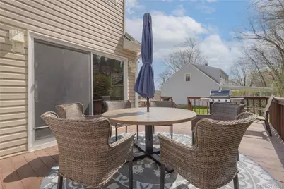 40 Graney Court, Pearl River, NY 10965 - Photo 19