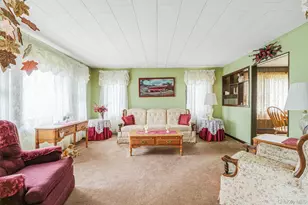 199 Gleeland St, Deer Park, NY 11729 - Photo 3