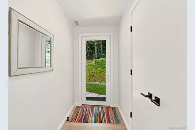 780 Oakwood Circle, Stone Ridge, NY 12484 - Photo 5