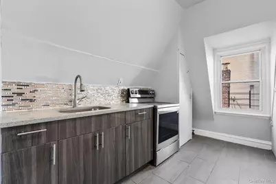 157 Buena Vista Avenue, Yonkers, NY 10701 - Photo 11