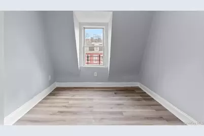 157 Buena Vista Avenue, Yonkers, NY 10701 - Photo 7