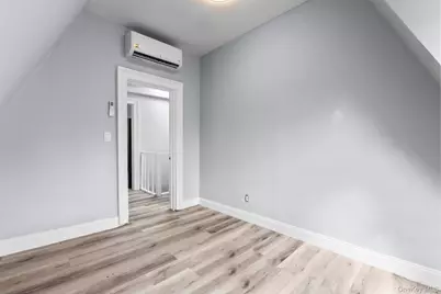 157 Buena Vista Avenue, Yonkers, NY 10701 - Photo 9