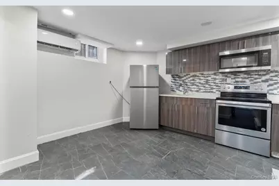 138 Buena Vista Avenue, Yonkers, NY 10701 - Photo 5