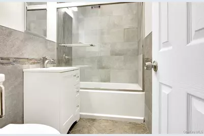 9 Argyle Road #1A, Brooklyn, NY 11218 - Photo 3