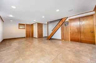 64-39 83rd St, Middle Village, NY 11379 - Photo 31